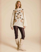 Blusa de moletom flores bordadas com pérolas